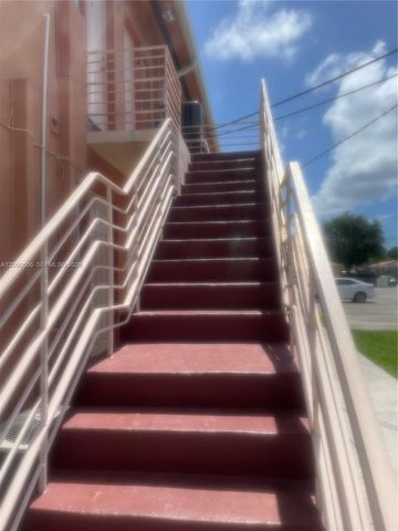 3430 SW 10th St 3, Miami, FL 33135