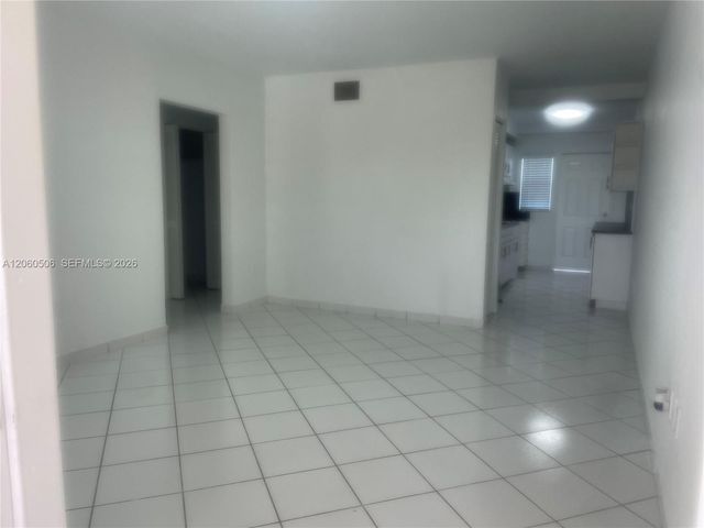 3430 SW 10th St 3, Miami, FL 33135