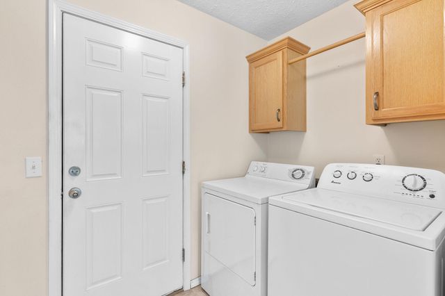 3172 W Grandview Street, Springfield, MO 65803