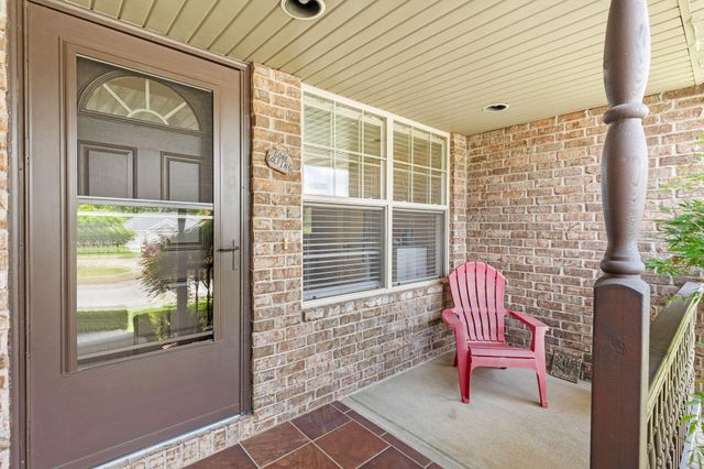 3172 W Grandview Street, Springfield, MO 65803