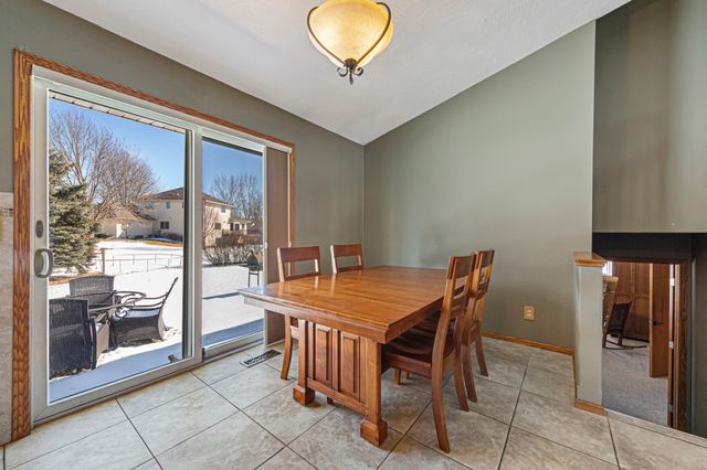 509 Chatfield Lane, Belle Plaine, MN 56011