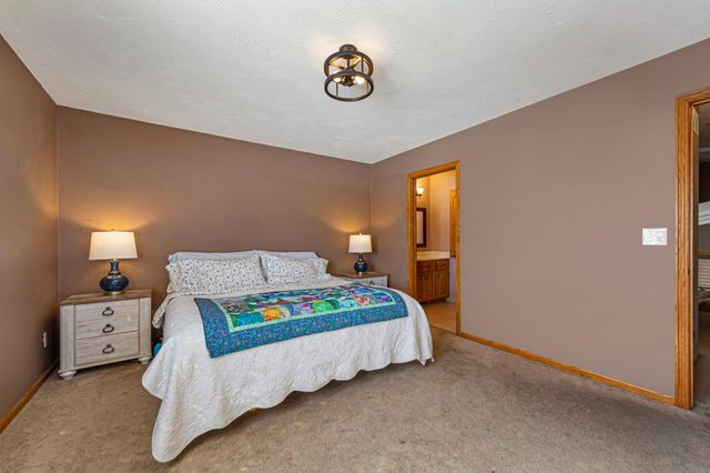 509 Chatfield Lane, Belle Plaine, MN 56011