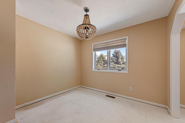 509 Chatfield Lane, Belle Plaine, MN 56011