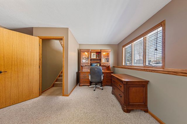 509 Chatfield Lane, Belle Plaine, MN 56011