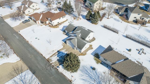 509 Chatfield Lane, Belle Plaine, MN 56011