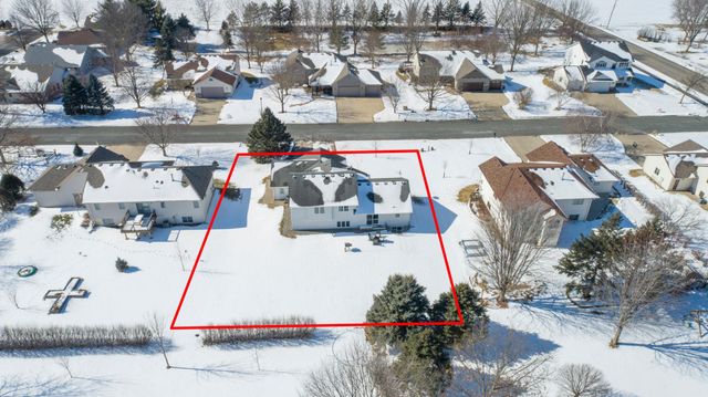 509 Chatfield Lane, Belle Plaine, MN 56011