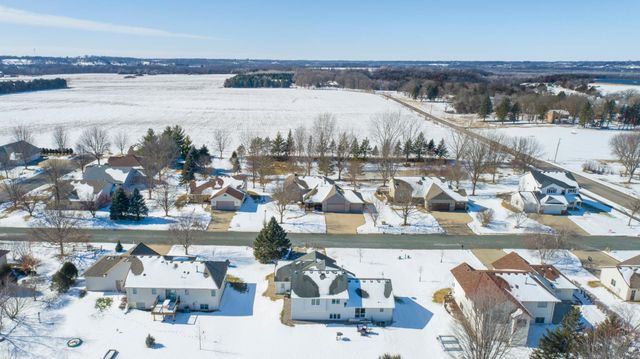 509 Chatfield Lane, Belle Plaine, MN 56011