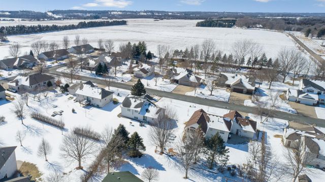 509 Chatfield Lane, Belle Plaine, MN 56011