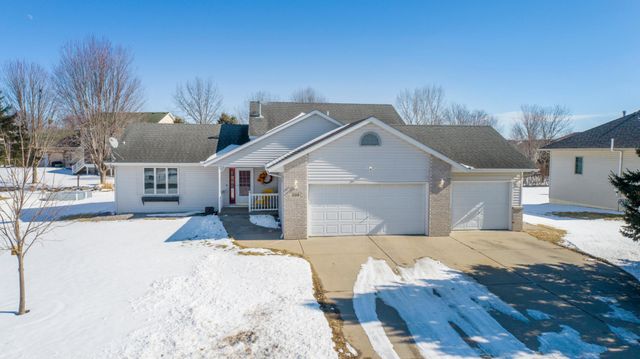 509 Chatfield Lane, Belle Plaine, MN 56011