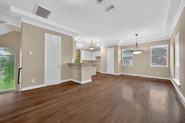 1015 Stanford Street, Houston, TX 77019