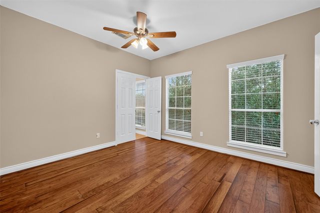 1015 Stanford Street, Houston, TX 77019
