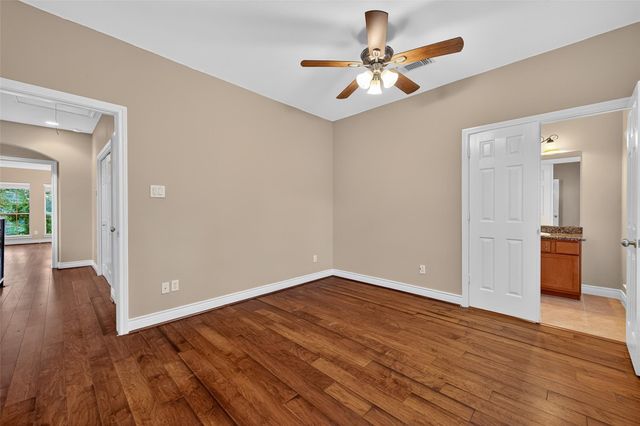 1015 Stanford Street, Houston, TX 77019
