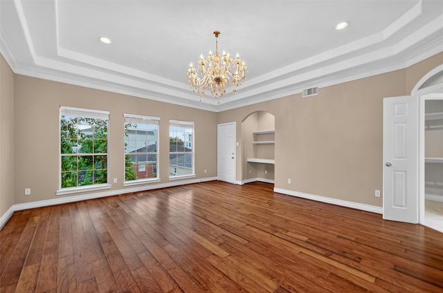 1015 Stanford Street, Houston, TX 77019