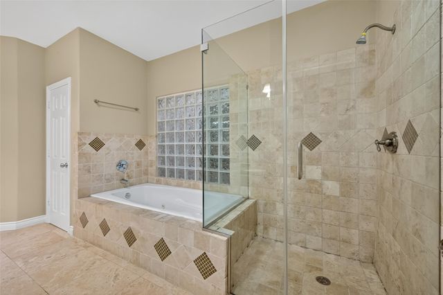 1015 Stanford Street, Houston, TX 77019