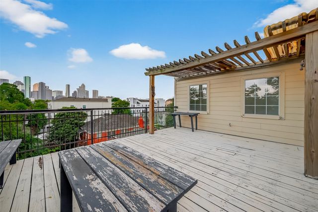1015 Stanford Street, Houston, TX 77019