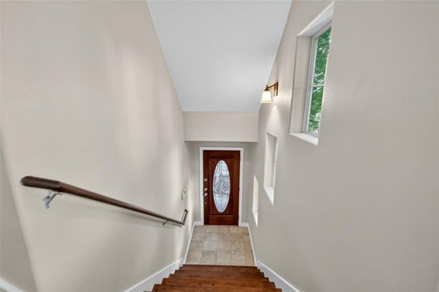 1015 Stanford Street, Houston, TX 77019