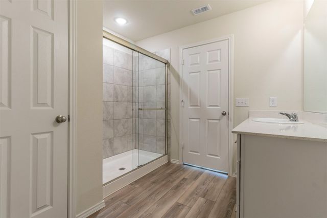 925 DRESSAGE Drive, Haslet, TX 76052