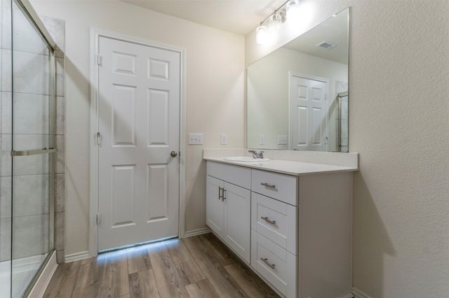925 DRESSAGE Drive, Haslet, TX 76052
