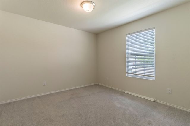 925 DRESSAGE Drive, Haslet, TX 76052