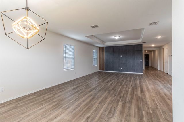 925 DRESSAGE Drive, Haslet, TX 76052