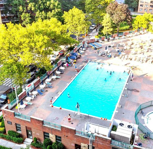 61-35 98th Street 2C, Rego Park, NY 11374
