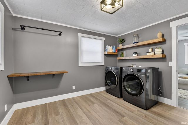 6010 S 020 West, Wolcottville, IN 46795