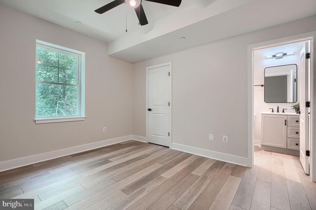 21 JACKSON AVE, Glen Burnie, MD 21061