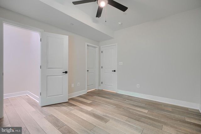 21 JACKSON AVE, Glen Burnie, MD 21061