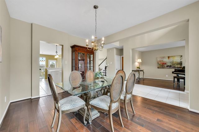 3612 W Pine Orchard Drive, Pearland, TX 77581