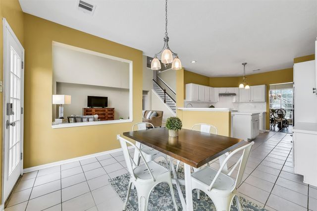 3612 W Pine Orchard Drive, Pearland, TX 77581