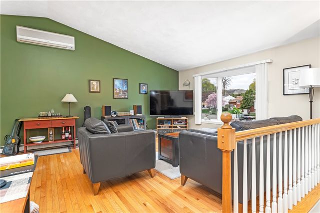 84 Lynde Street, Providence, RI 02908