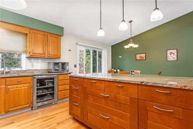 84 Lynde Street, Providence, RI 02908