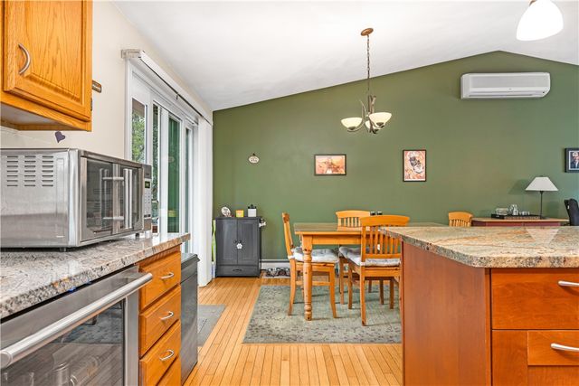 84 Lynde Street, Providence, RI 02908