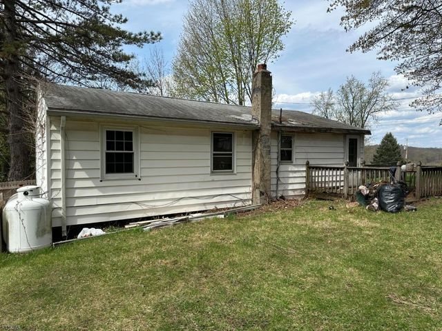 61 Fernwood Rd, Wantage Twp., NJ 07461