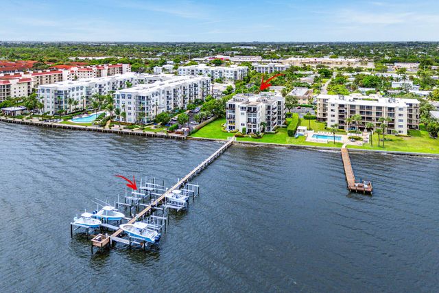 1206 S Lake Drive 203, Lantana, FL 33462