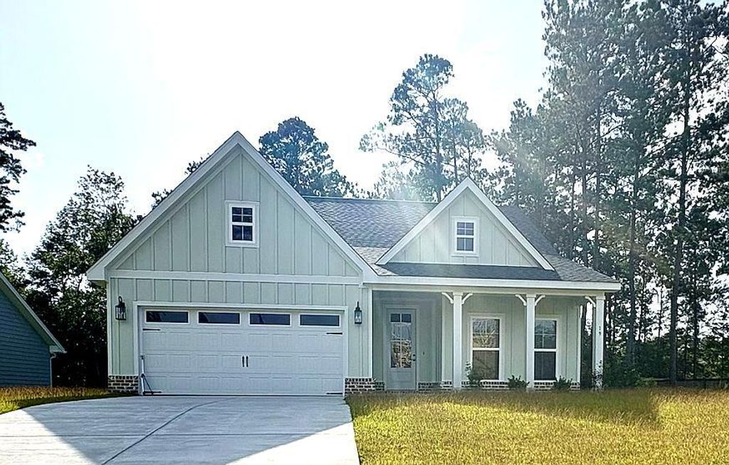 19 S Founders Way, Hattiesburg, MS 39401
