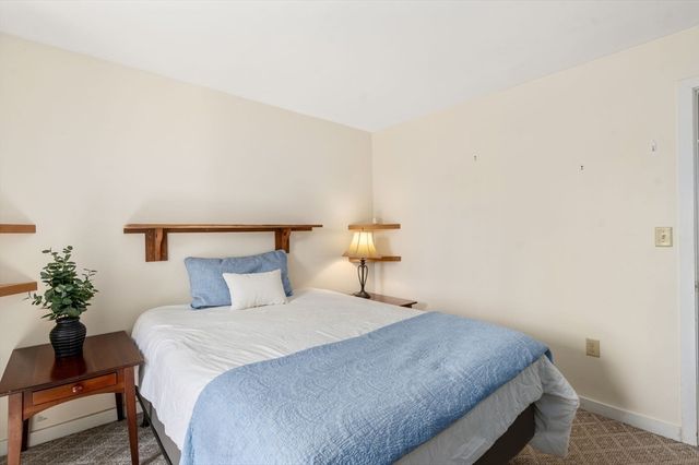 468 Mill St, Marion, MA 02738