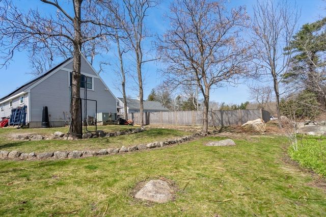 468 Mill St, Marion, MA 02738