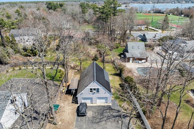 468 Mill St, Marion, MA 02738