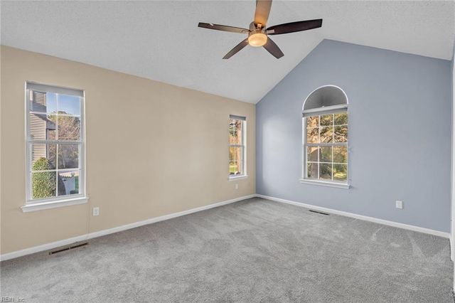 5253 Bardith CIR, Virginia Beach, VA 23455