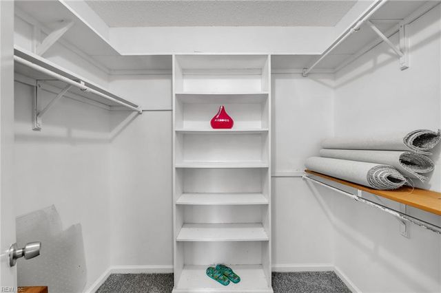 5253 Bardith CIR, Virginia Beach, VA 23455