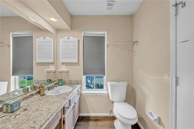 5253 Bardith CIR, Virginia Beach, VA 23455