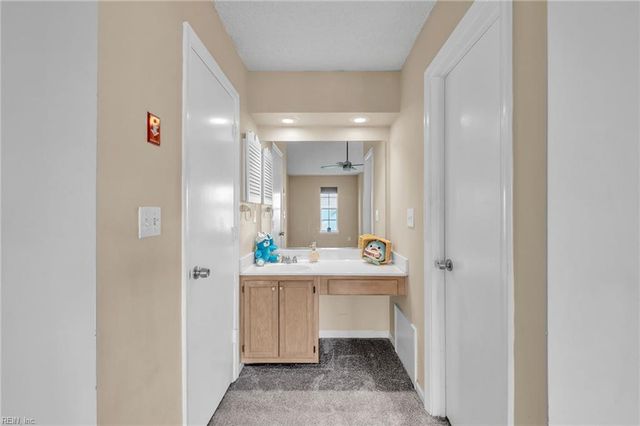 5253 Bardith CIR, Virginia Beach, VA 23455