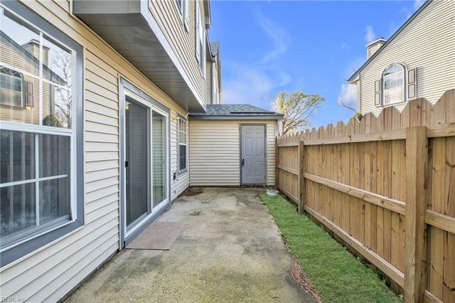 5253 Bardith CIR, Virginia Beach, VA 23455