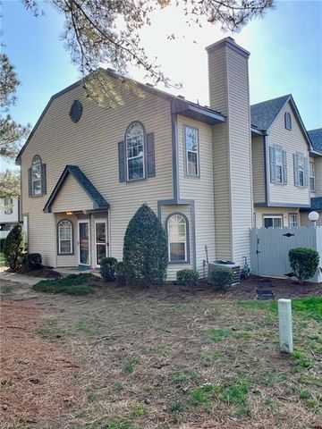 5253 Bardith CIR, Virginia Beach, VA 23455