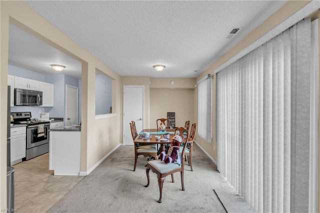 5253 Bardith CIR, Virginia Beach, VA 23455