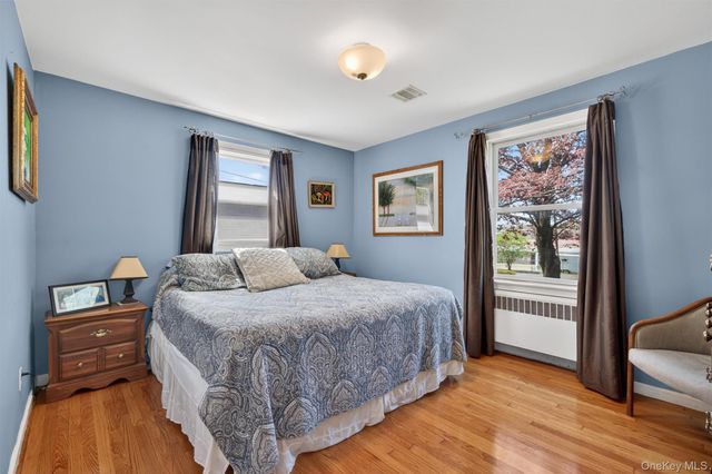 42 Parkway, Goshen, NY 10924