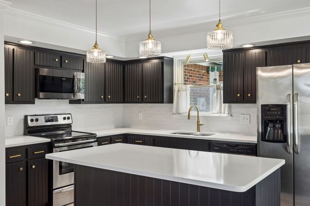 1533 Mooreland Blvd, Brentwood, TN 37027