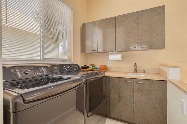 2613 59TH STREET S, Gulfport, FL 33707