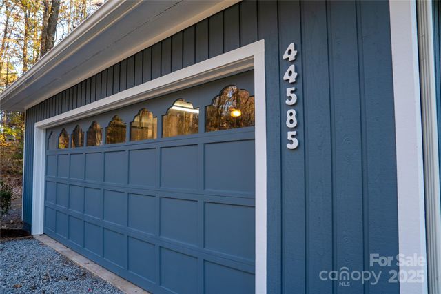 44585 Baldwin Road, New London, NC 28127